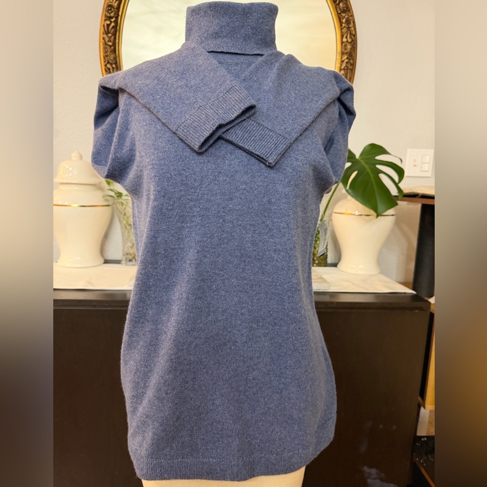 Neiman Marcus 100% Cashmere Turtleneck NWT